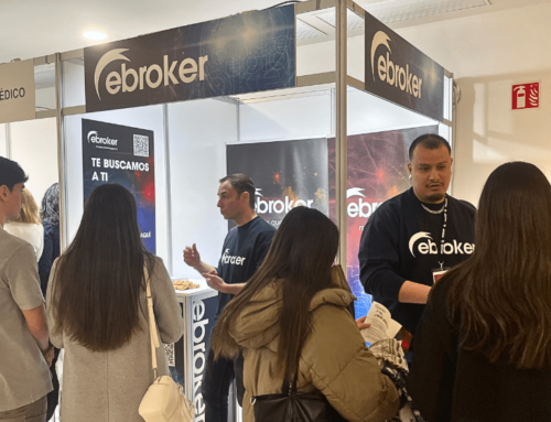 ebroker recruits young talent at the Employment Forum of the University of Oviedo